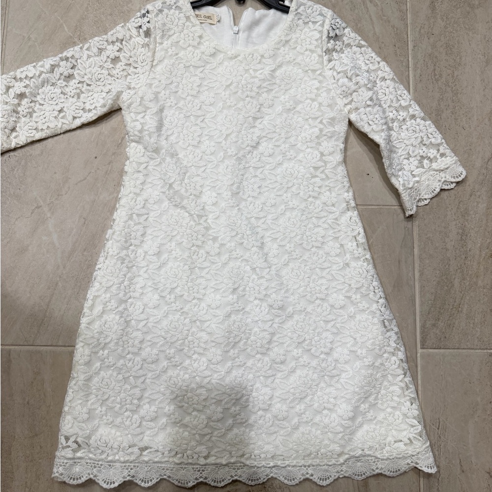 Elegant White Lace Dress
